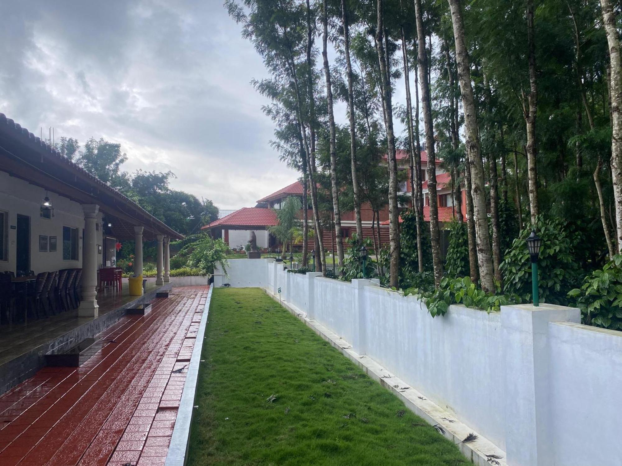 Bougain Villa Chikmagalūr 외부 사진